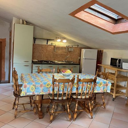 לינה וארוחת בוקר Colletta La Casa Dei Nonni Castelbianco מראה חיצוני תמונה